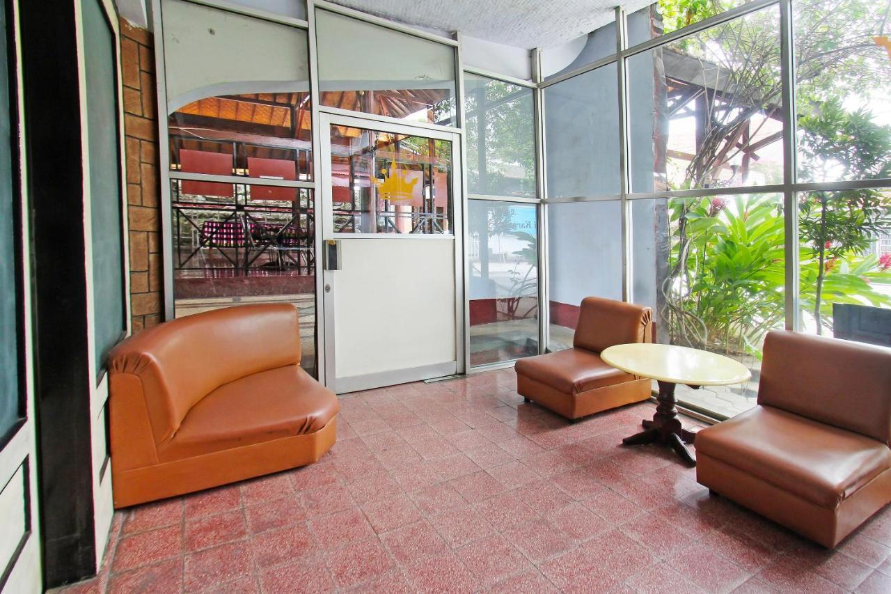 Oyo 91516 Wisata Hotel Mataram Exterior foto
