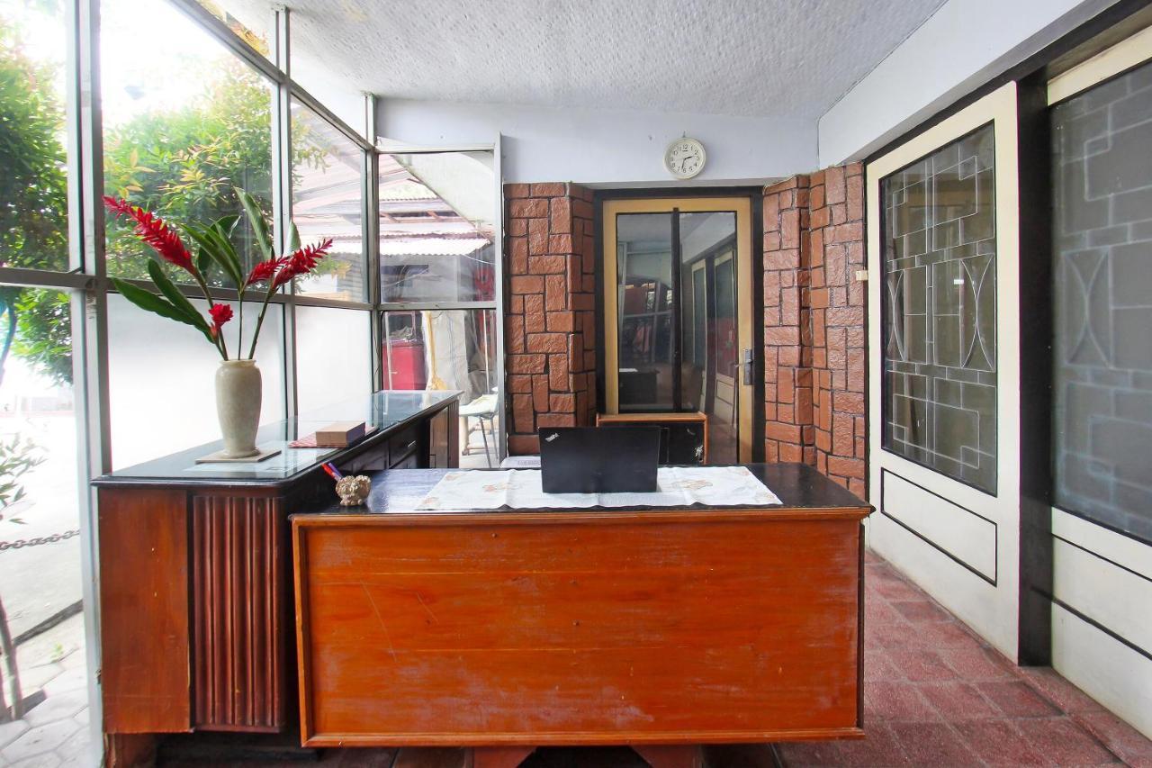 Oyo 91516 Wisata Hotel Mataram Exterior foto